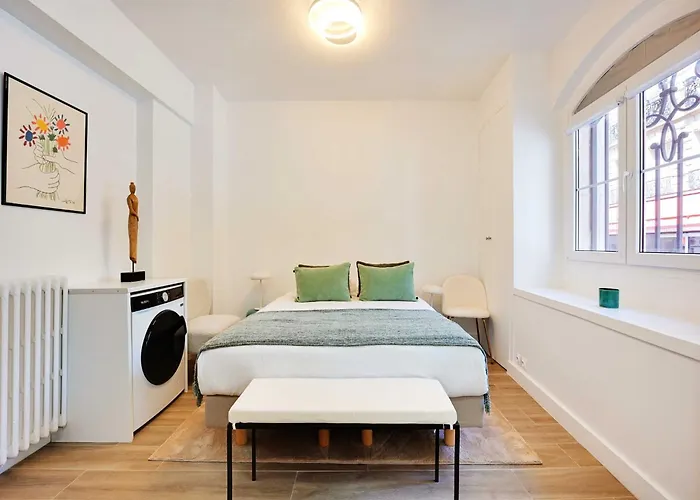 Exceptional Flat - 3bd 12p - Trocadero Apartman *